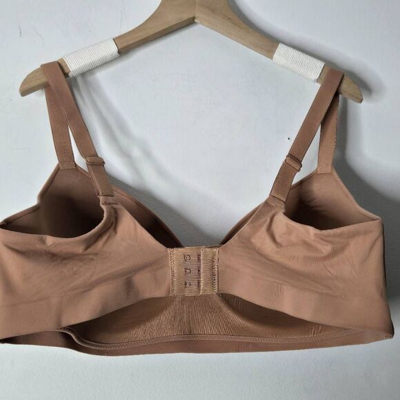 SOMA Enbliss Wireless Bra Size 40C Comfort Support Nude - Picture 4 of 5